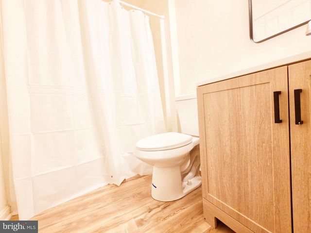 605 VILLAGER CIR, Baltimore, MD 21222