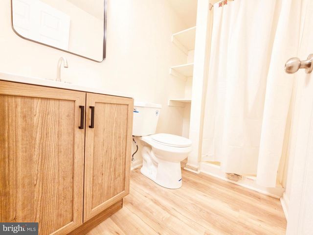 605 VILLAGER CIR, Baltimore, MD 21222