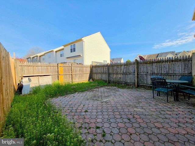 605 VILLAGER CIR, Baltimore, MD 21222