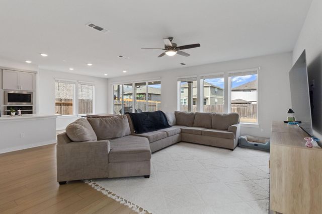 6406 Mallord Brook BND, Buda, TX 78610