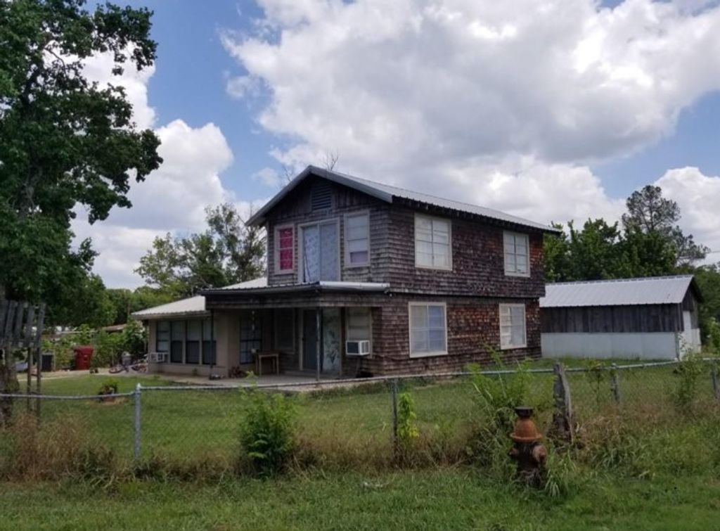 401 Vista Oaks, West Tawakoni, TX 75474