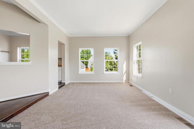 8699 FARNHAM WAY, Bristow, VA 20136