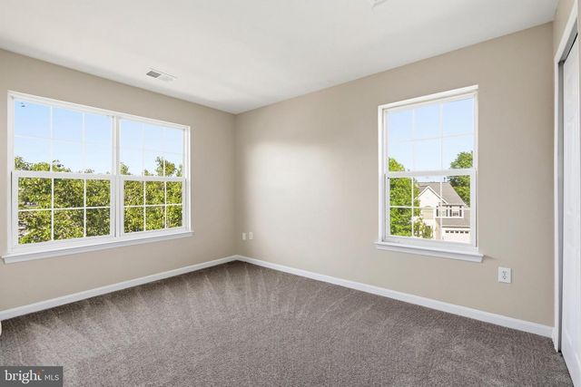 8699 FARNHAM WAY, Bristow, VA 20136