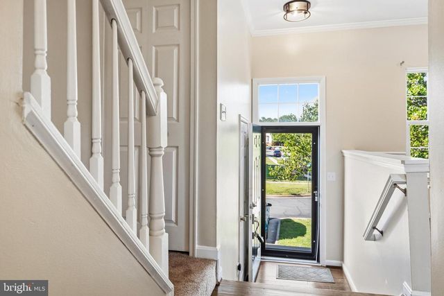 8699 FARNHAM WAY, Bristow, VA 20136
