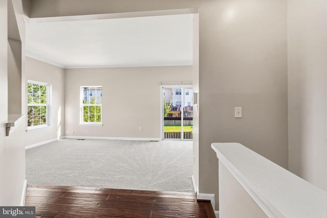 8699 FARNHAM WAY, Bristow, VA 20136