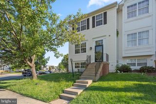 8699 FARNHAM WAY, Bristow, VA 20136