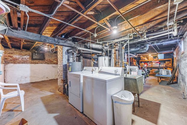 1607 7th Avenue, Rockford, IL 61104