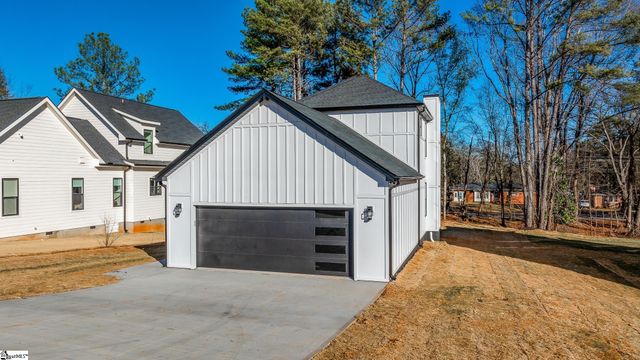 323 Hunts Bridge Road, Greenville, SC 29617