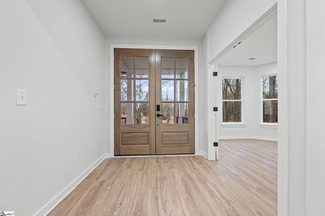 323 Hunts Bridge Road, Greenville, SC 29617