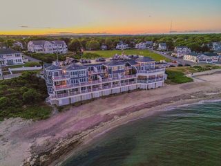 286 Grand Avenue 4U, Falmouth, MA 02540