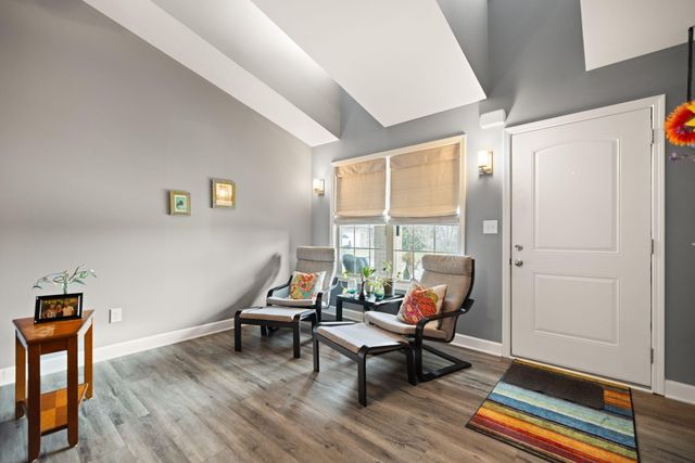 717 Newtown Springs Drive, Lexington, KY 40511