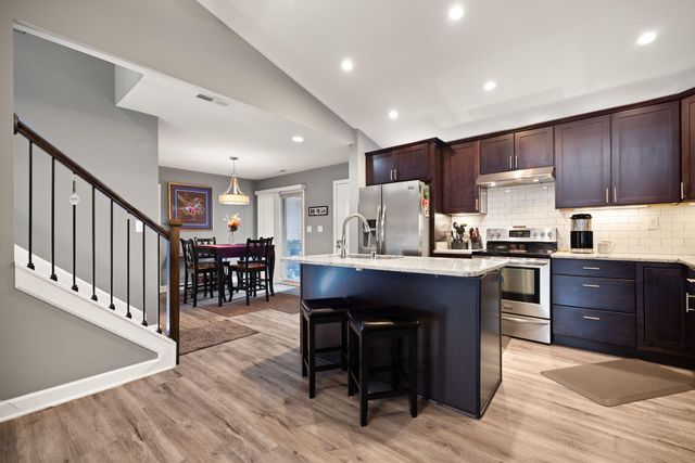 717 Newtown Springs Drive, Lexington, KY 40511