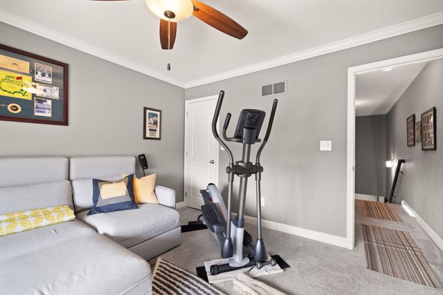 717 Newtown Springs Drive, Lexington, KY 40511