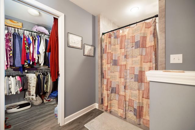 717 Newtown Springs Drive, Lexington, KY 40511