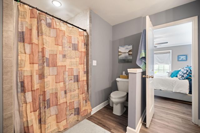 717 Newtown Springs Drive, Lexington, KY 40511