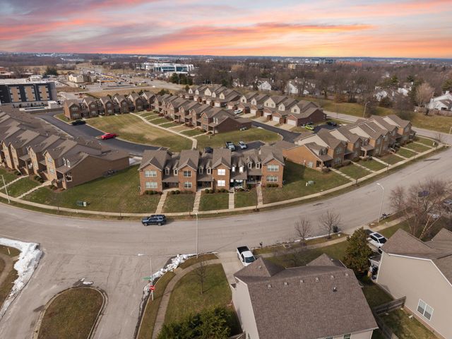 717 Newtown Springs Drive, Lexington, KY 40511