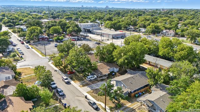 511 Venice, San Antonio, TX 78201