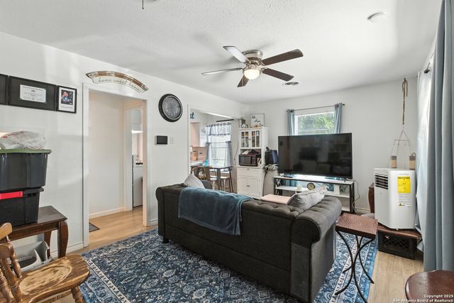 511 Venice, San Antonio, TX 78201