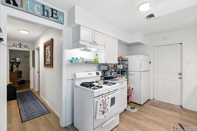 511 Venice, San Antonio, TX 78201