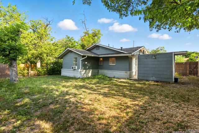 511 Venice, San Antonio, TX 78201
