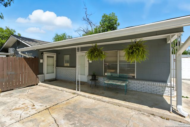 511 Venice, San Antonio, TX 78201