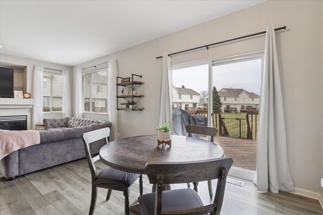 7326 Mabels Way 49, Loves Park, IL 61111