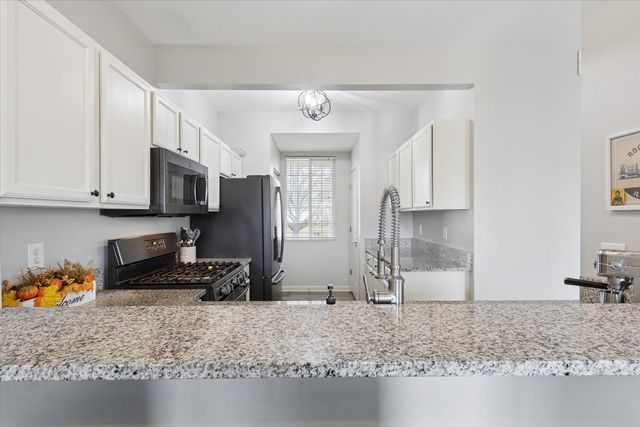 7326 Mabels Way 49, Loves Park, IL 61111