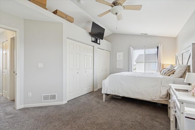 7326 Mabels Way 49, Loves Park, IL 61111