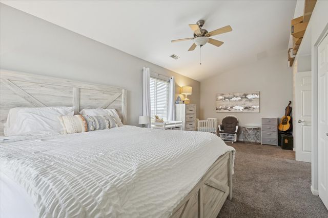 7326 Mabels Way 49, Loves Park, IL 61111