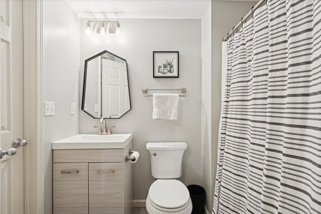 7326 Mabels Way 49, Loves Park, IL 61111