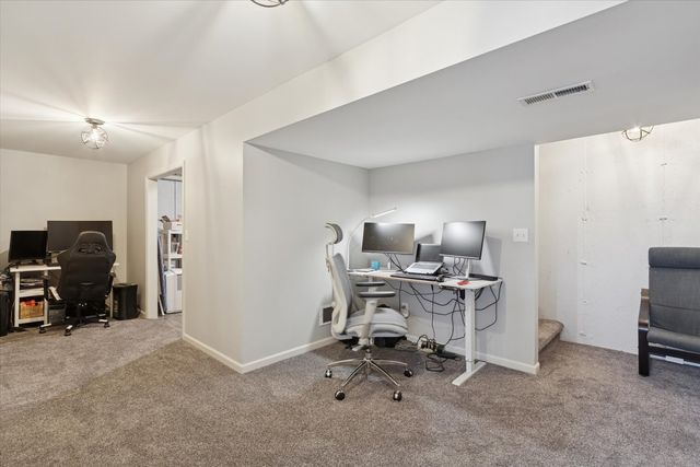 7326 Mabels Way 49, Loves Park, IL 61111