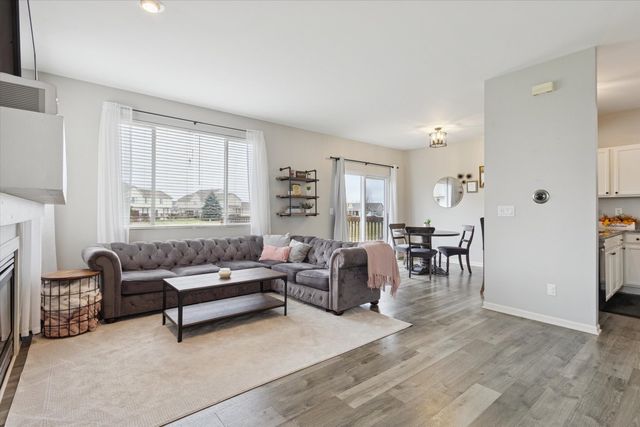 7326 Mabels Way 49, Loves Park, IL 61111