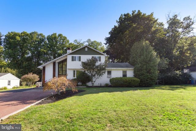 73 EVERGREEN, Doylestown, PA 18901