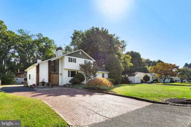 73 EVERGREEN, Doylestown, PA 18901