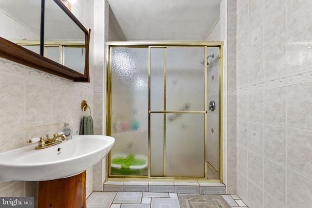 73 EVERGREEN, Doylestown, PA 18901