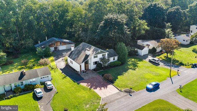 73 EVERGREEN, Doylestown, PA 18901