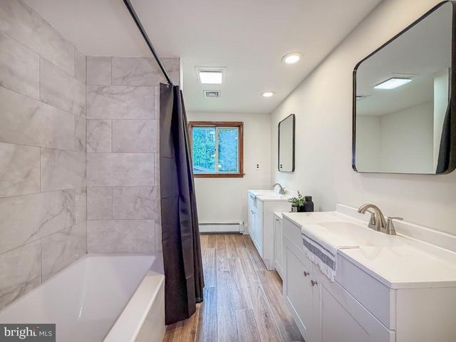 73 EVERGREEN, Doylestown, PA 18901
