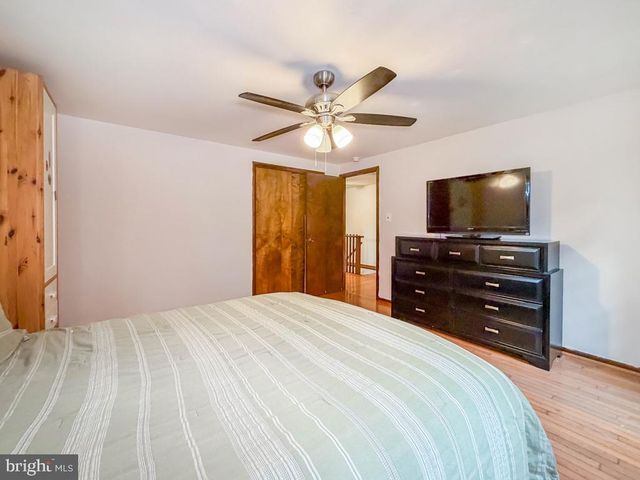 73 EVERGREEN, Doylestown, PA 18901