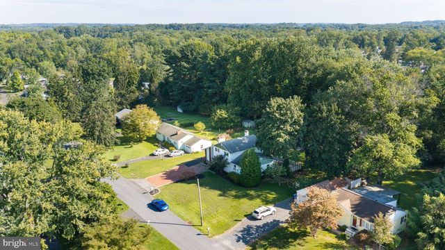 73 EVERGREEN, Doylestown, PA 18901