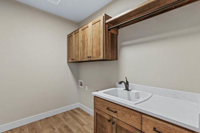 3935 S Glendora Dr, Spokane, WA 99223