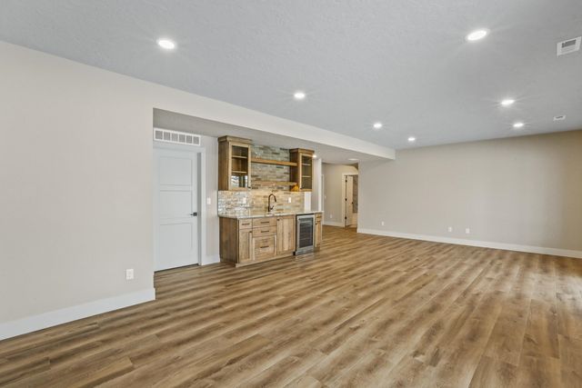 3935 S Glendora Dr, Spokane, WA 99223