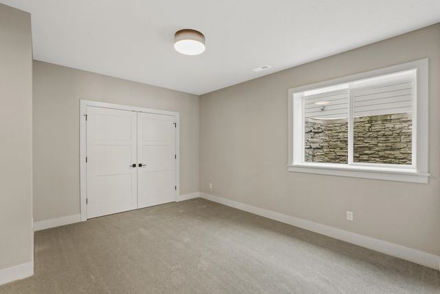 3935 S Glendora Dr, Spokane, WA 99223