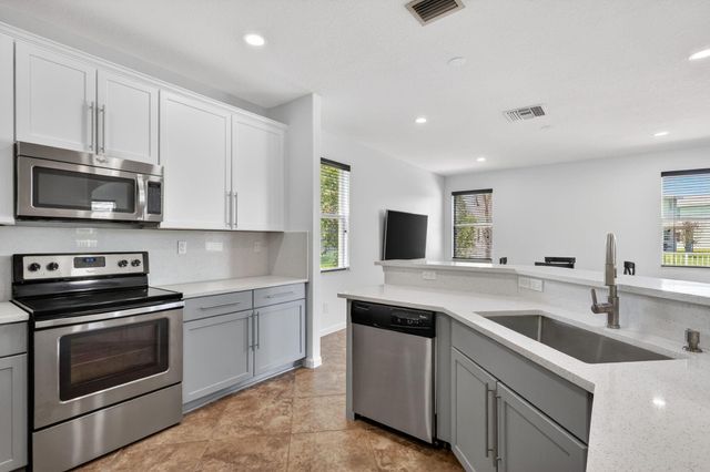 1464 NW Leonardo Circle, Port St. Lucie, Port St Lucie, FL 34986