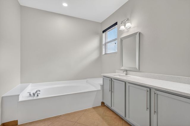 1464 NW Leonardo Circle, Port St. Lucie, Port St Lucie, FL 34986