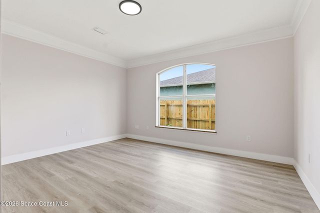 518 Sauders Road SE, Palm Bay, FL 32909