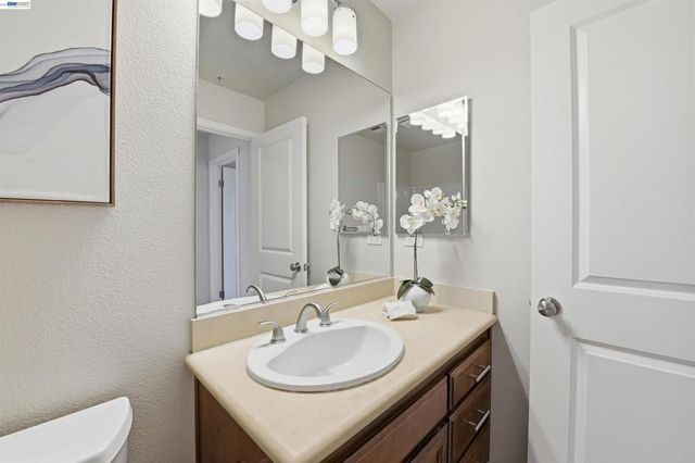 4220 Providence Ter, Fremont, CA 94538