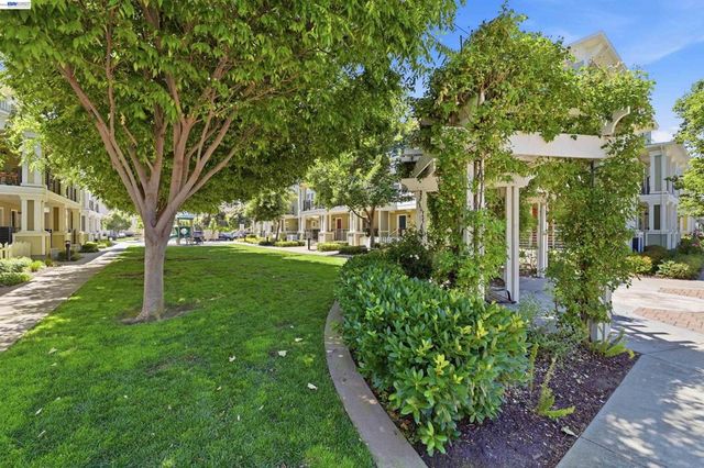 4220 Providence Ter, Fremont, CA 94538