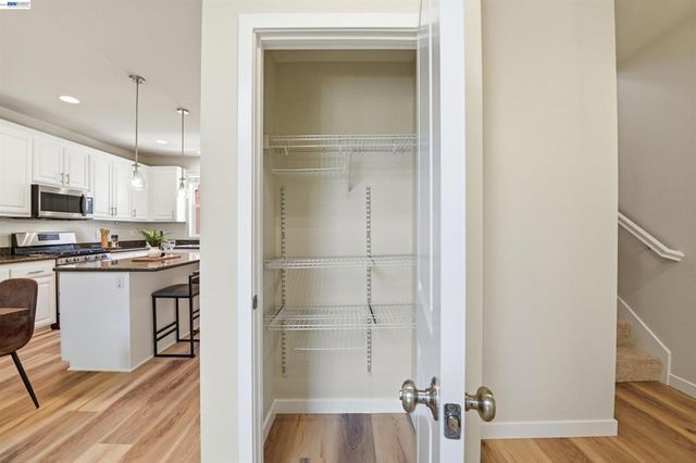 4220 Providence Ter, Fremont, CA 94538