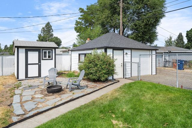 727 E Crown Ave, Spokane, WA 99207