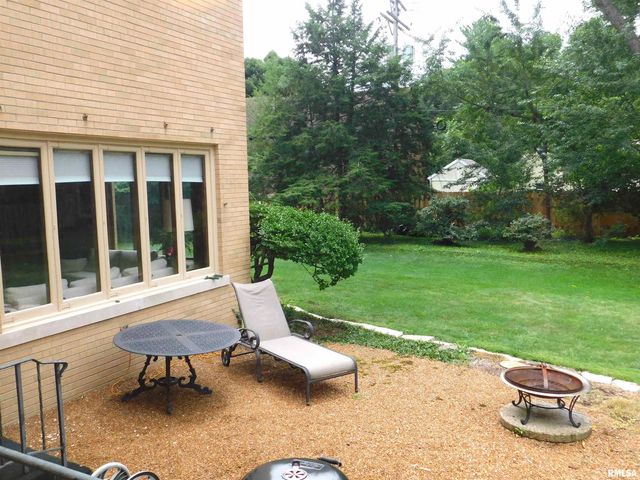 4 SUNSET Lane, Springfield, IL 62707